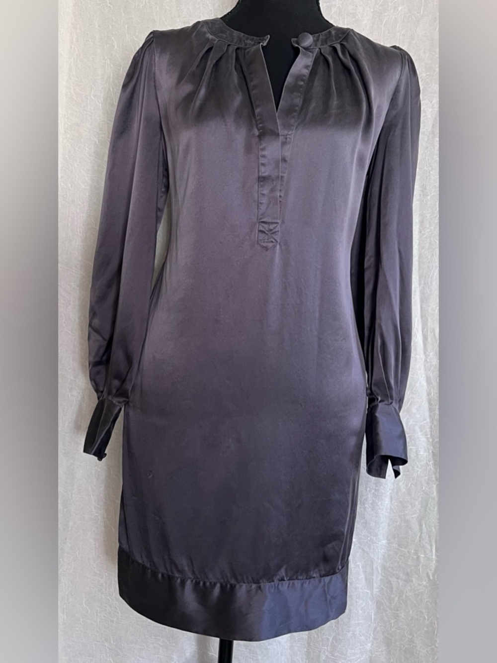 Ali Ro Long-Sleeve 100% silk sleep dress in Charcoal Gray
